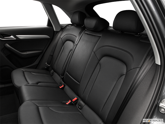 2017 Audi Q3 | Rear seats from Drivers Side
