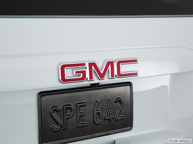 2017 GMC Yukon | Rear manufacturer badge/emblem