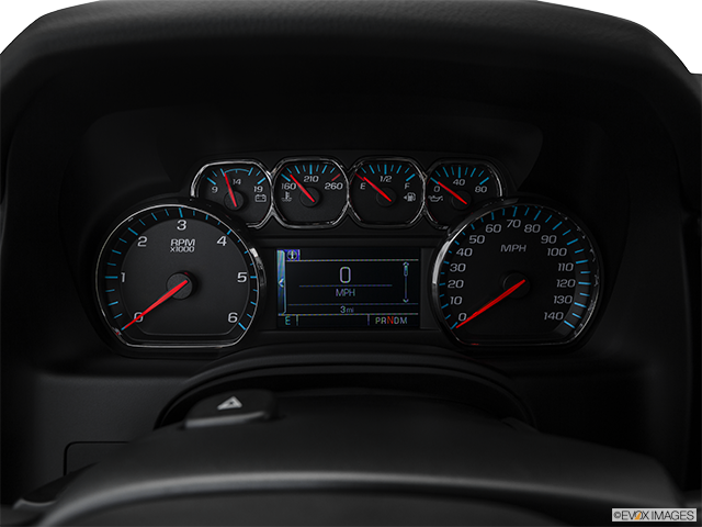 2017 Chevrolet Suburban | Speedometer/tachometer