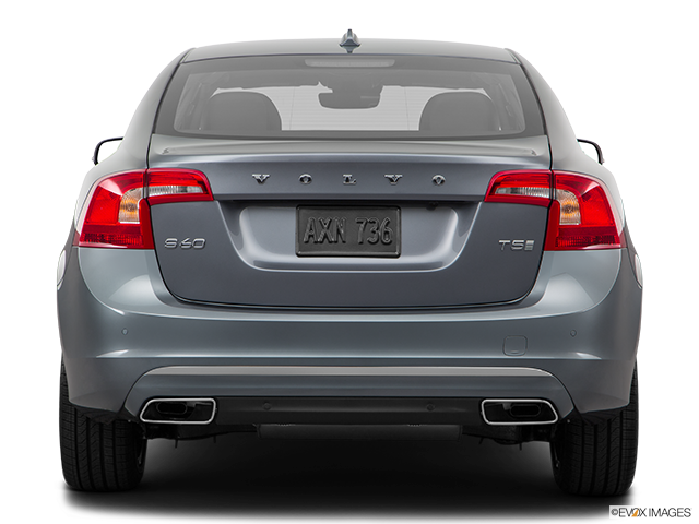 2017 Volvo S60 | Low/wide rear