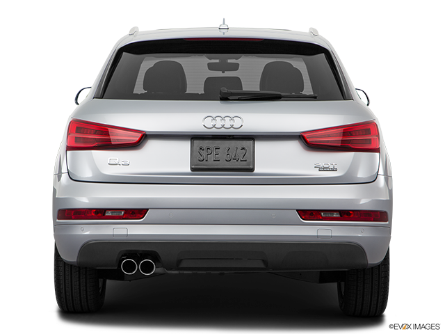 2017 Audi Q3 | Low/wide rear