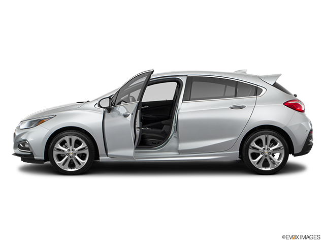 2017 Chevrolet Cruze | Driver's side profile with drivers side door open
