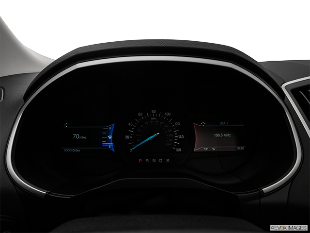 2017 Ford Edge | Speedometer/tachometer