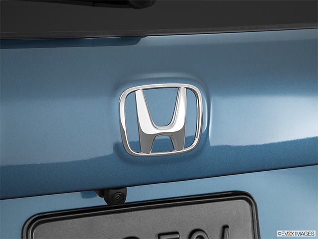 2017 Honda Pilot | Rear manufacturer badge/emblem