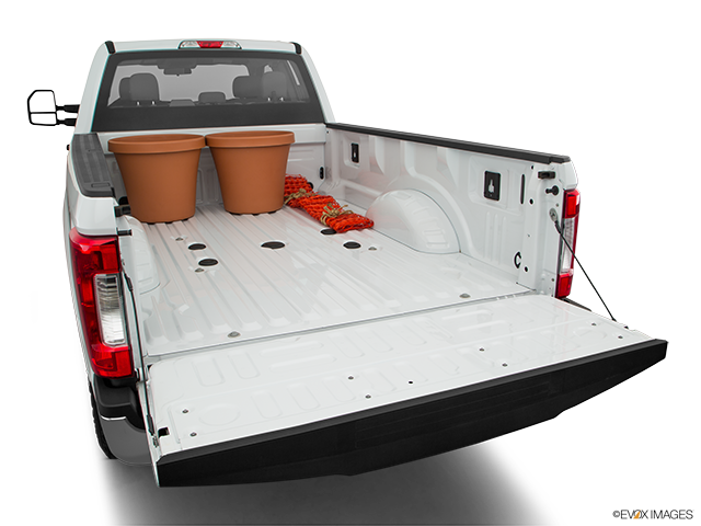 2017 Ford F-350 Super Duty | Trunk props