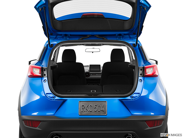 2017 Mazda CX-3 | Hatchback & SUV rear angle