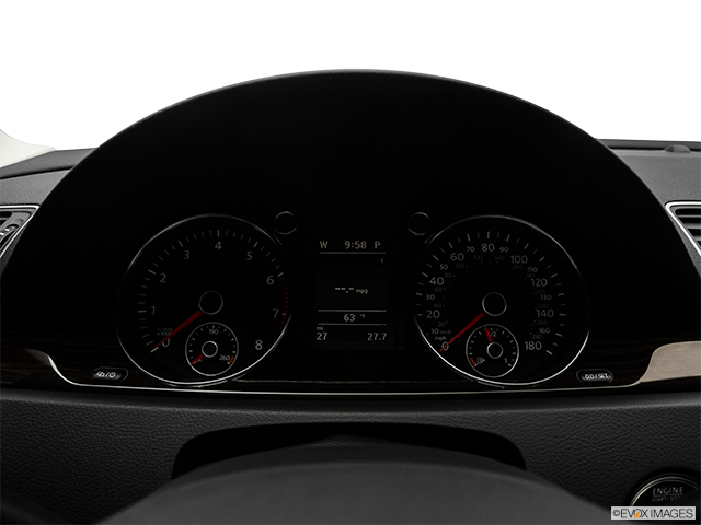 2017 Volkswagen CC | Speedometer/tachometer