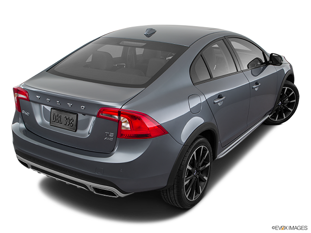 2017 Volvo S60 Cross Country | Rear 3/4 angle view