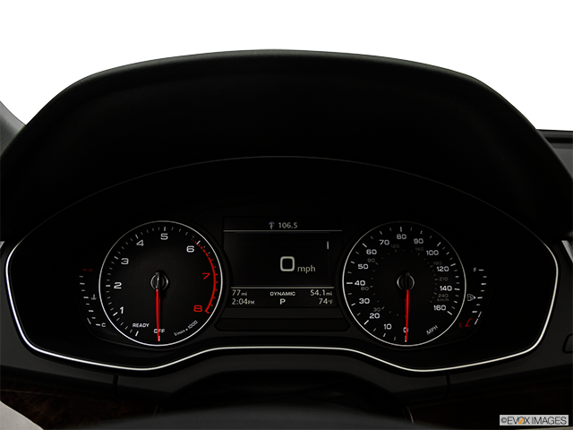 2018 Audi Q5 | Speedometer/tachometer