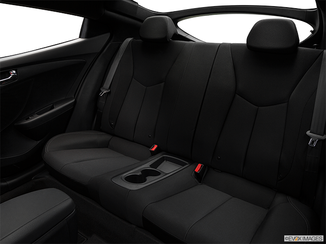 2017 Hyundai Veloster Turbo | Rear seats from Drivers Side
