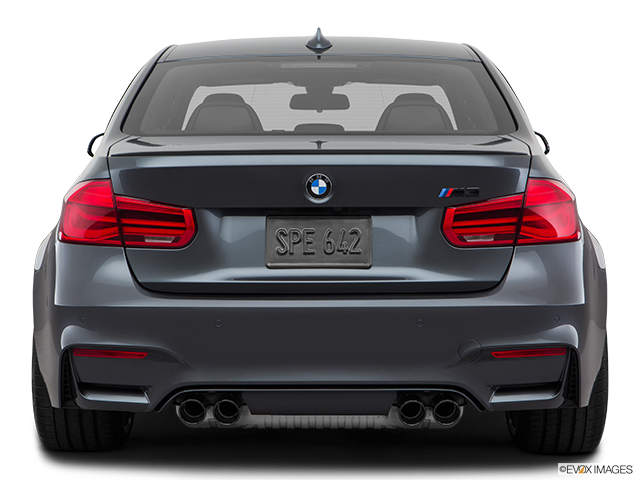 2017 BMW M | Low/wide rear