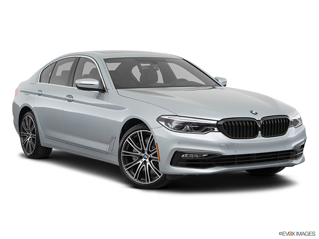 2017 BMW 5 Series | Front passenger 3/4 w/ wheels turned