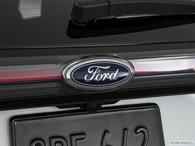 2017 Ford Edge | Rear manufacturer badge/emblem