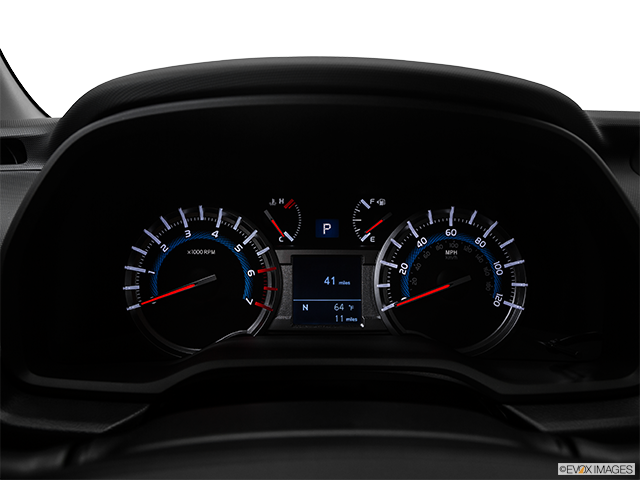 2017 Toyota 4Runner | Speedometer/tachometer