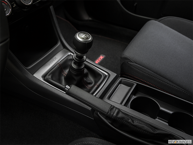 2018 Subaru WRX | Gear shifter/center console