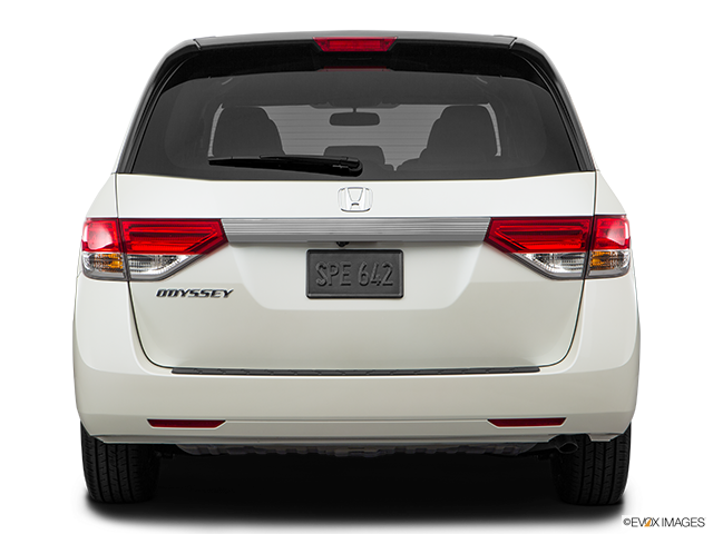 2017 Honda Odyssey | Low/wide rear