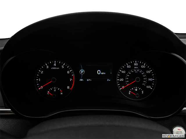 2017 Kia Optima | Speedometer/tachometer