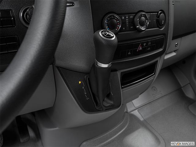 2018 Mercedes-Benz Sprinter Van | Gear shifter/center console