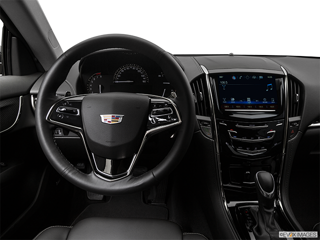 2017 Cadillac ATS Coupe | Steering wheel/Center Console