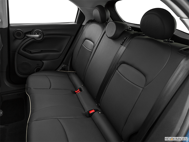 2019 Fiat 500X | Rear seats from Drivers Side