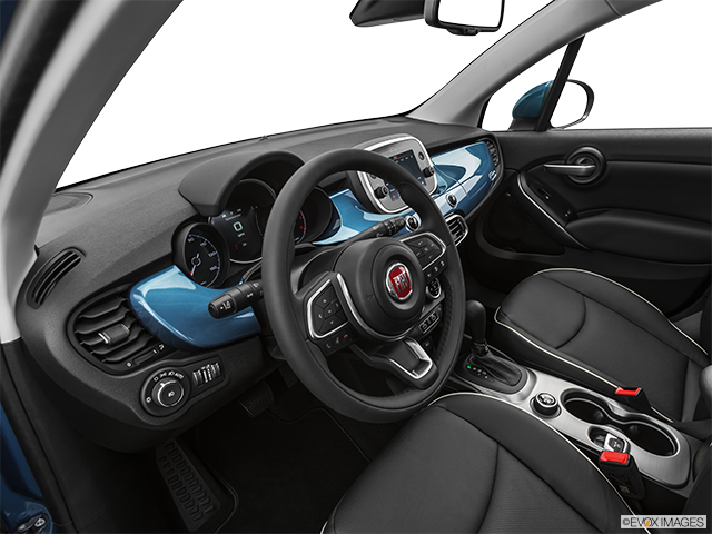 2019 Fiat 500X | Interior Hero (driver’s side)