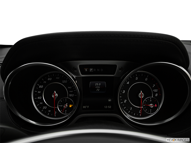 2022 Mercedes-Benz SL | Speedometer/tachometer