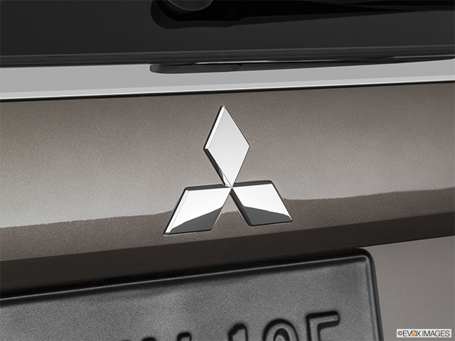 2022 Mitsubishi Outlander PHEV | Rear manufacturer badge/emblem