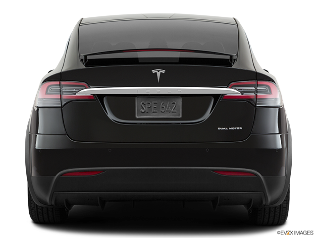 2021 Tesla Model X | Low/wide rear