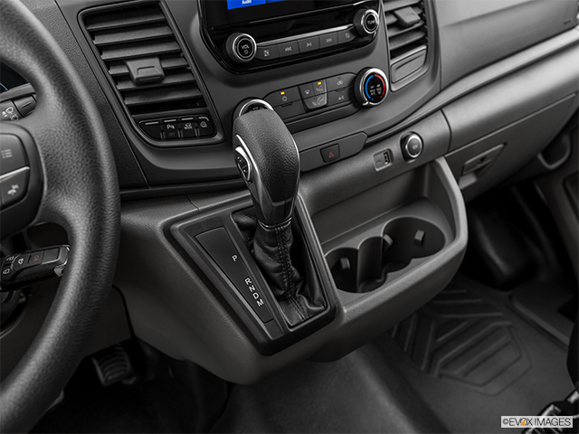 2020 Ford Transit Van | Gear shifter/center console