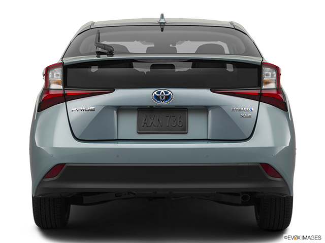 2022 Toyota Prius | Low/wide rear