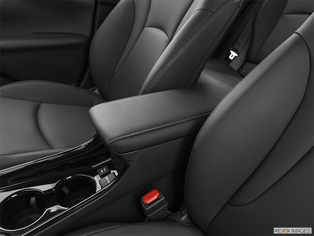 2022 Toyota Prius | Front center console with closed lid, from driver’s side looking down