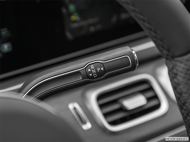 2022 Mercedes-Benz GLE | Gear shifter/center console