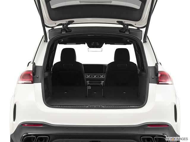 2022 Mercedes-Benz GLE | Hatchback & SUV rear angle