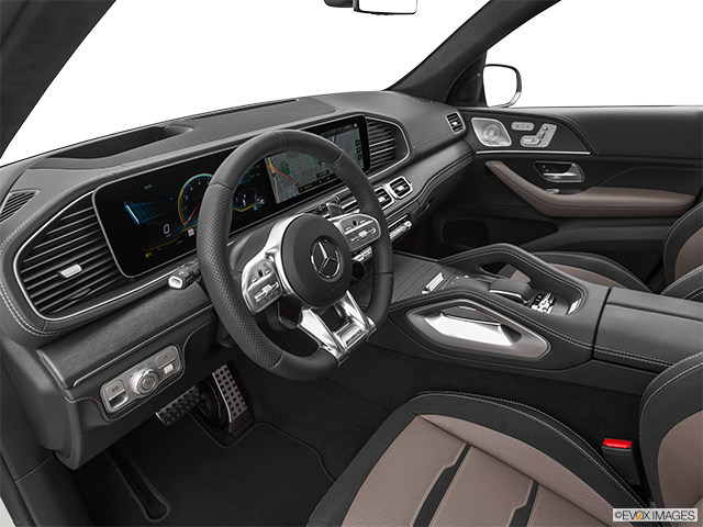 2022 Mercedes-Benz GLE | Interior Hero (driver’s side)