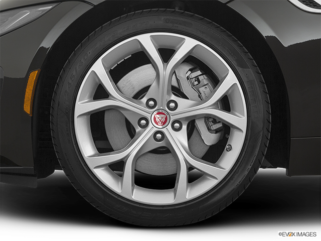2021 Jaguar F-TYPE | Front Drivers side wheel at profile