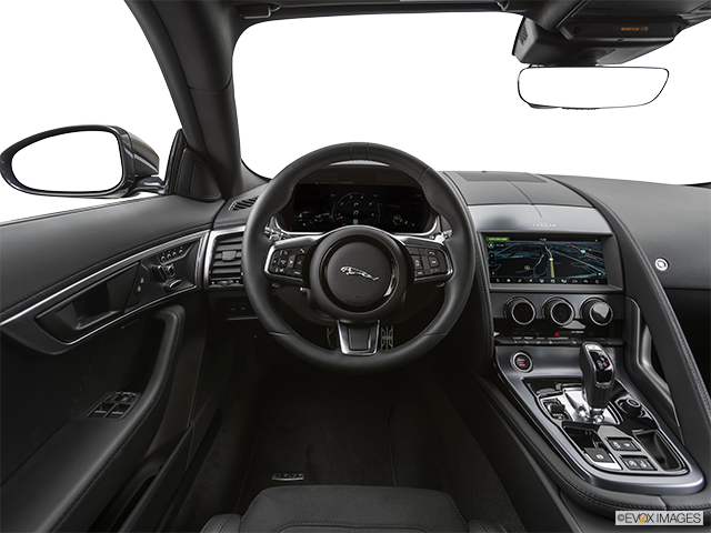 2021 Jaguar F-TYPE | Steering wheel/Center Console