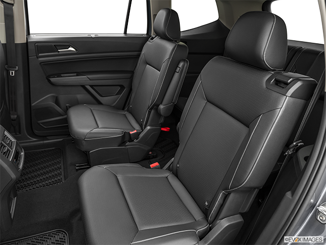 2024 Volkswagen Atlas | Rear seats from Drivers Side