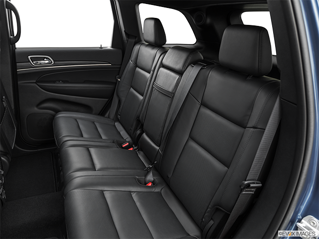 2022 Jeep Grand Cherokee | Rear seats from Drivers Side