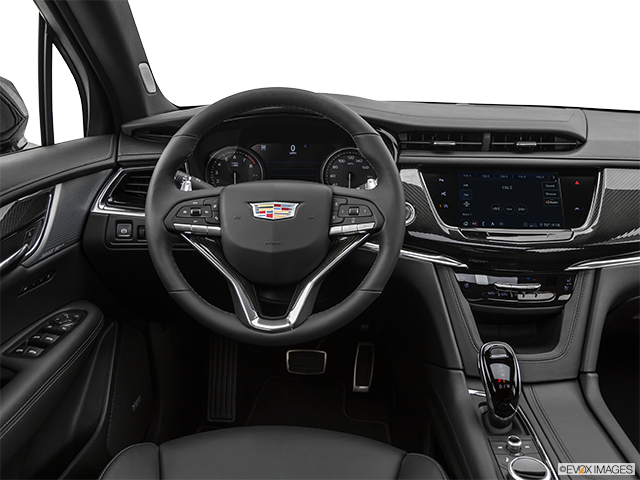 2022 Cadillac XT6 | Steering wheel/Center Console