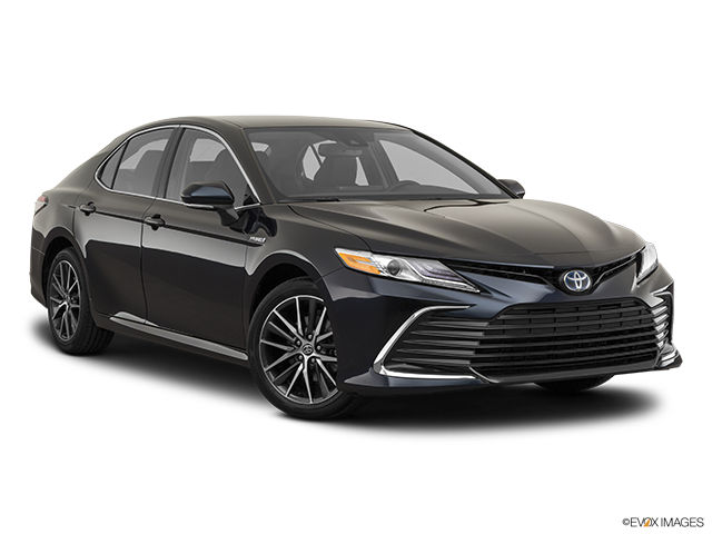 2022 Toyota Camry Hybrid | Front passenger 3/4 w/ wheels turned