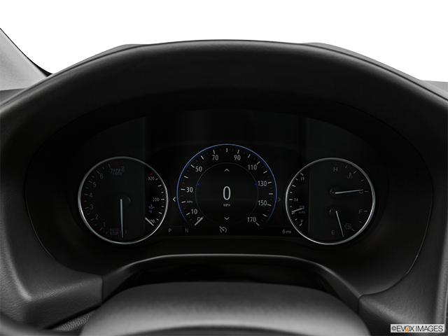 2022 Buick Enclave | Speedometer/tachometer