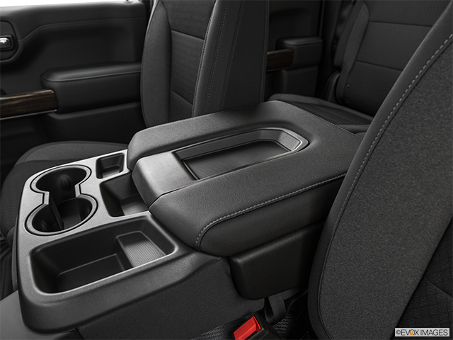 2022 GMC Sierra 1500 | Front center console with closed lid, from driver’s side looking down
