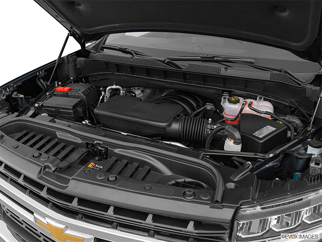 2022 Chevrolet Silverado 1500 | Engine