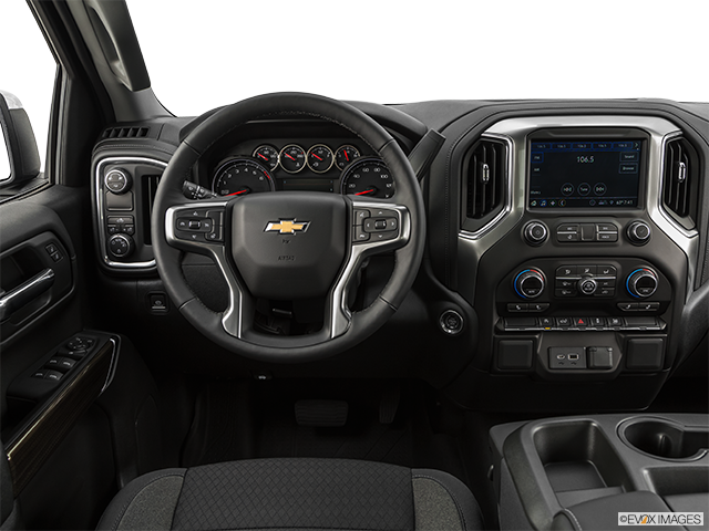 2022 Chevrolet Silverado 1500 | Steering wheel/Center Console