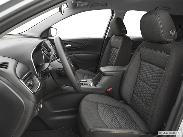 2023 Chevrolet Equinox | Front seats from Drivers Side