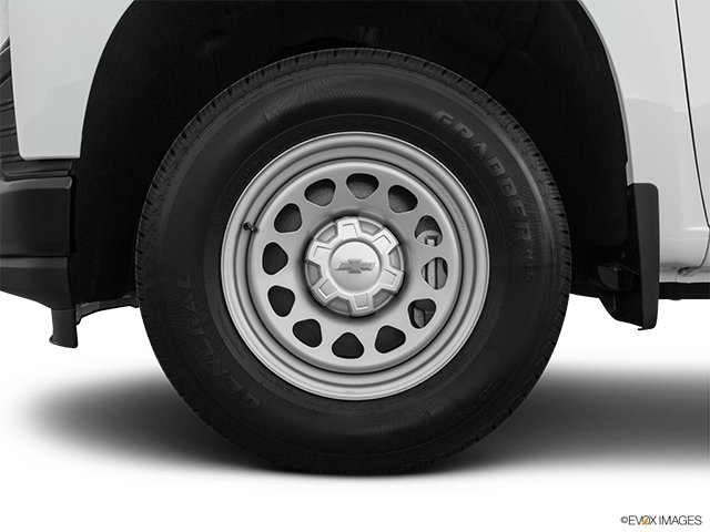 2022 Chevrolet Silverado 1500 | Front Drivers side wheel at profile