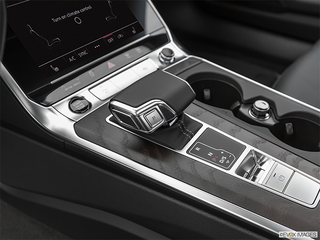 2022 Audi A6 | Gear shifter/center console