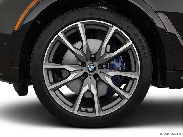 2023 BMW X7 | Front Drivers side wheel at profile