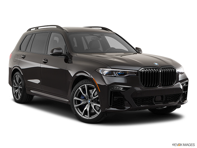 2023 BMW X7 | Front passenger 3/4 w/ wheels turned