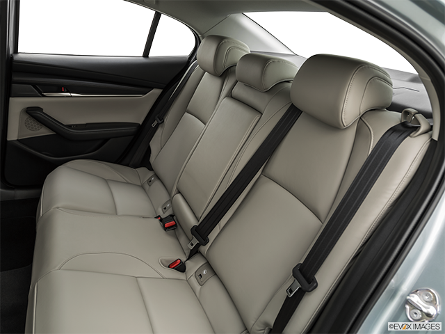 2022 Mazda MAZDA3 | Rear seats from Drivers Side